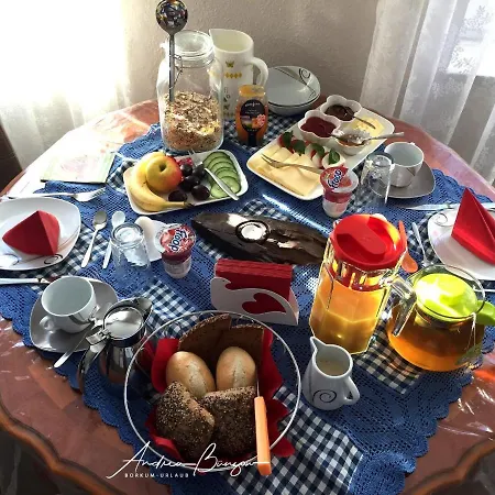 Luetje Huske Zimmer4 *