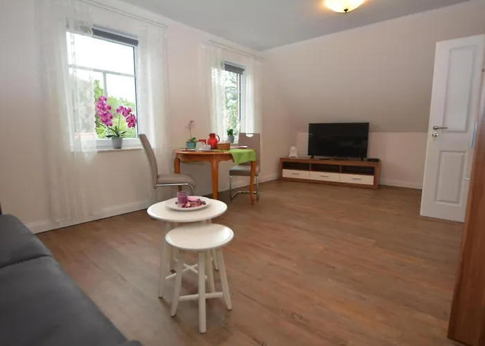Luetje Huske Zimmer4 *